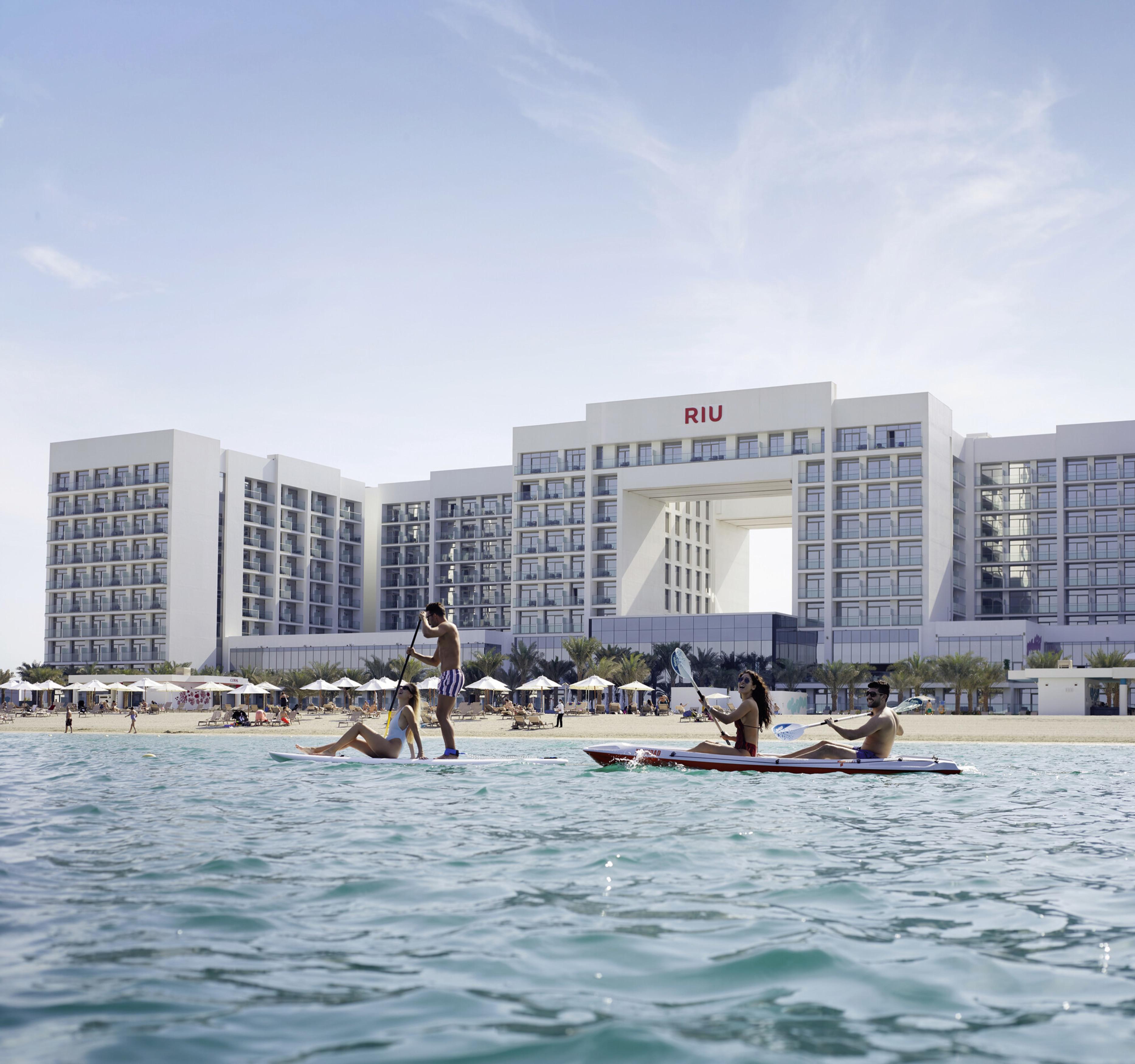 Riu Dubai Hotel Екстериор снимка